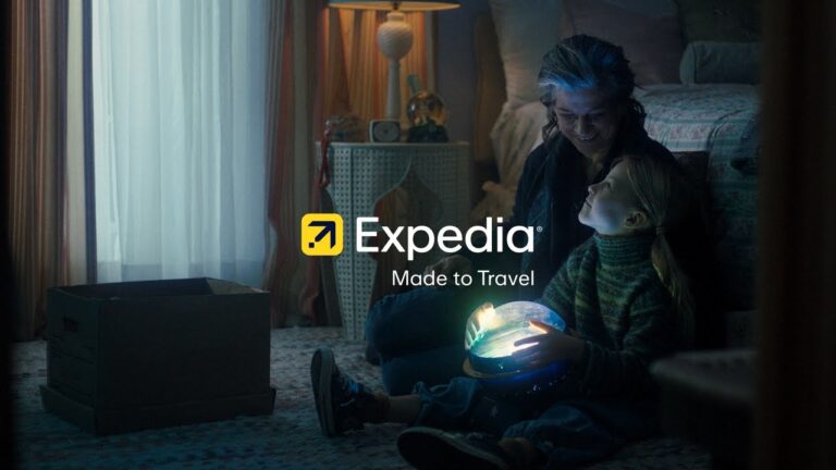 Northern Lights: Julie, Grace & Maya | Expedia